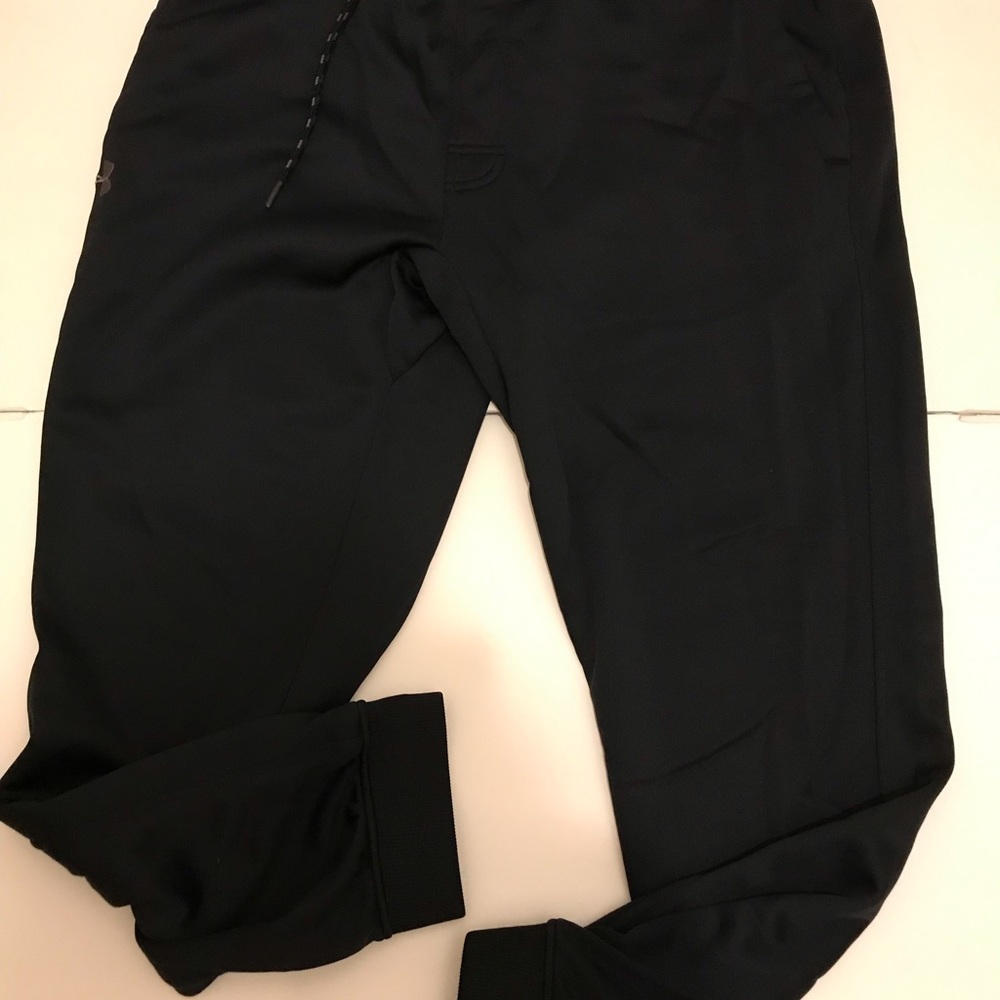 Men's Black Pants Under Armor